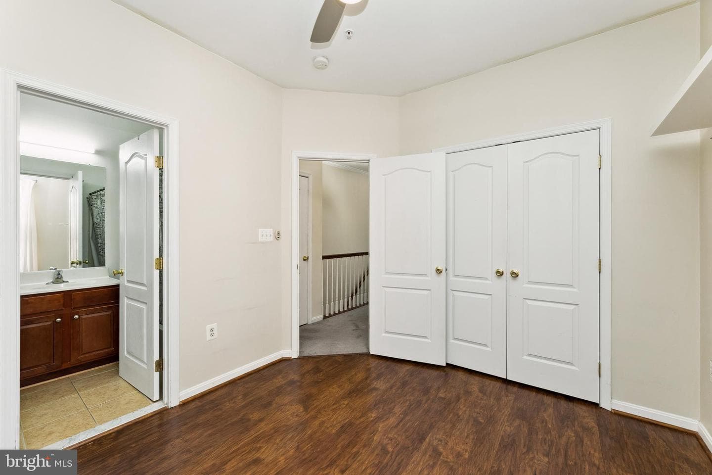 5621 Hartfield Avenue photo 12