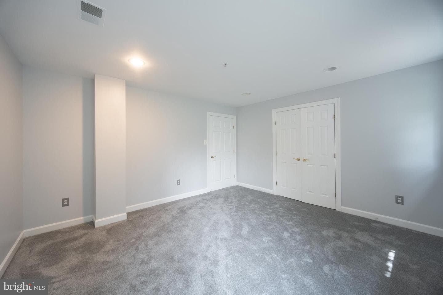 15511 Glastonbury Way photo 25