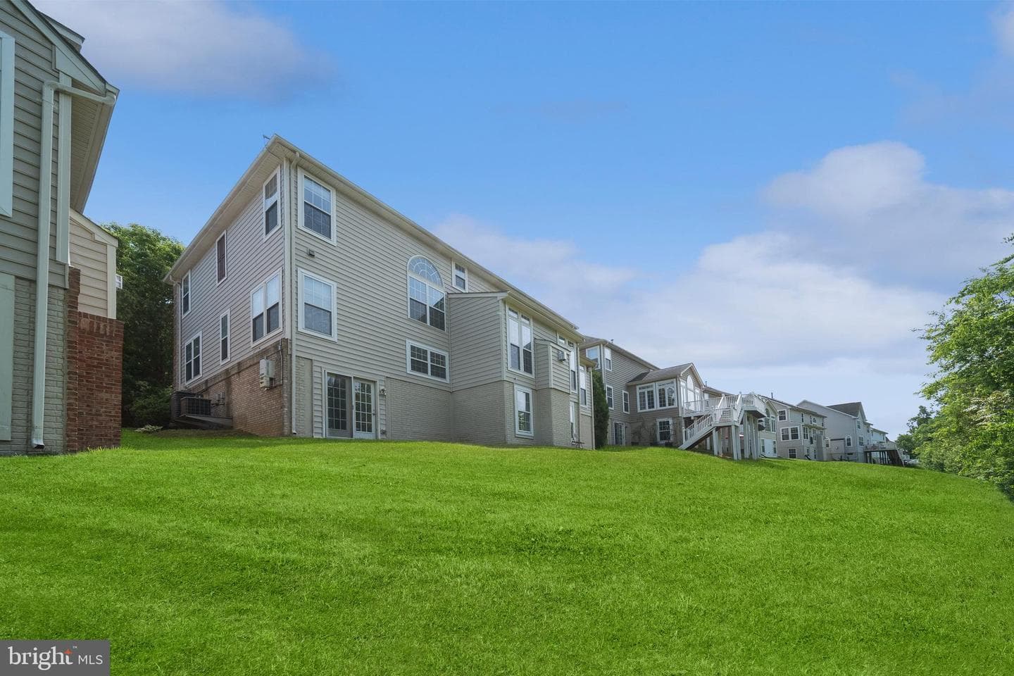15511 Glastonbury Way photo 27