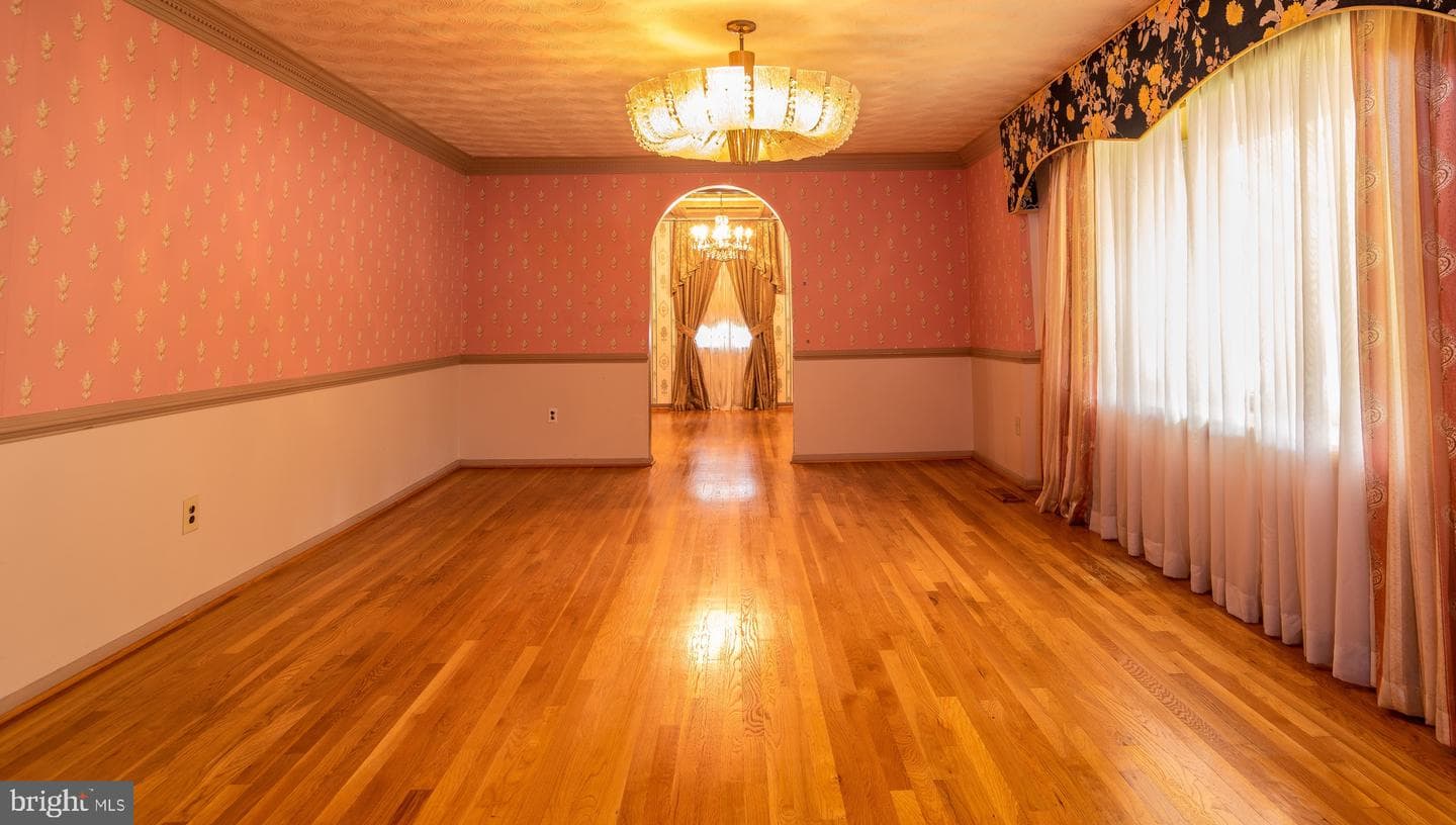 12106 Chesterton Drive photo 21