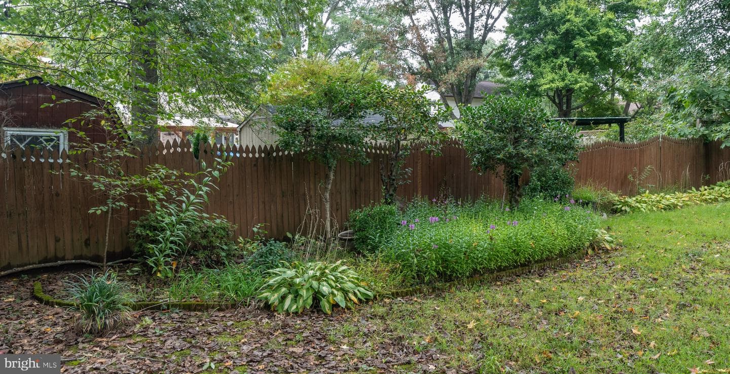 12106 Chesterton Drive photo 46