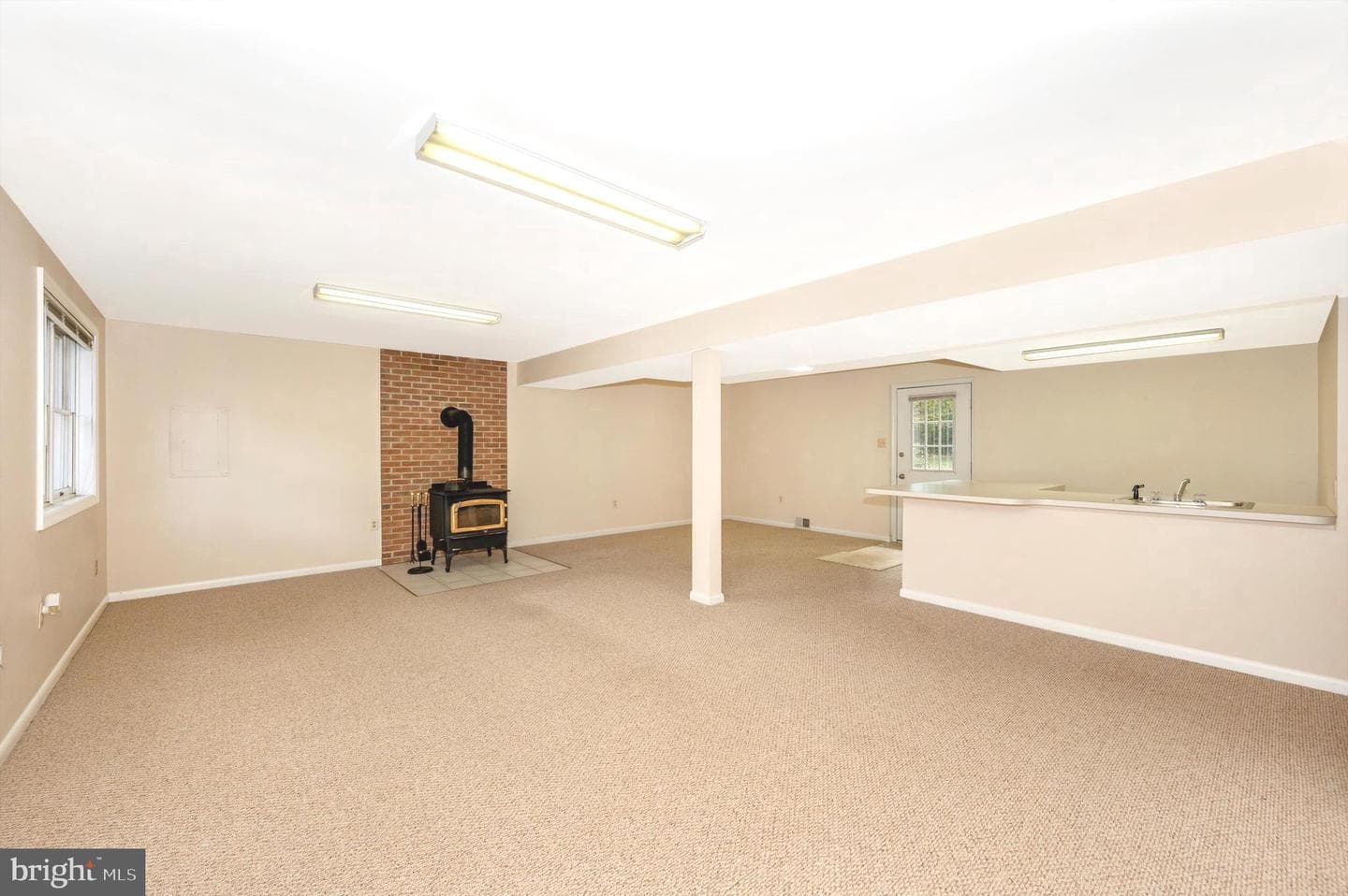 8411 Church Lane photo 17