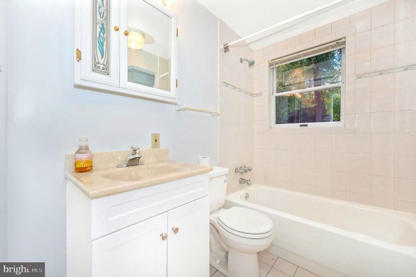 8411 Church Lane photo 23