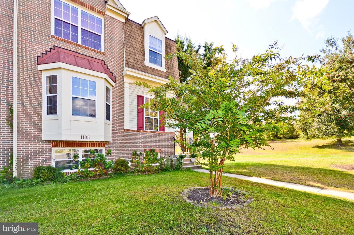 1105 Cape Teal Court photo 2