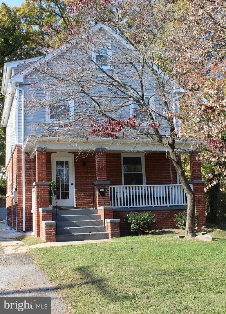 5412 Sargent Road photo 1