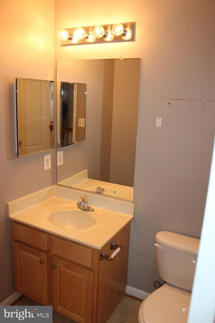 15648 Birmingham Circle photo 11