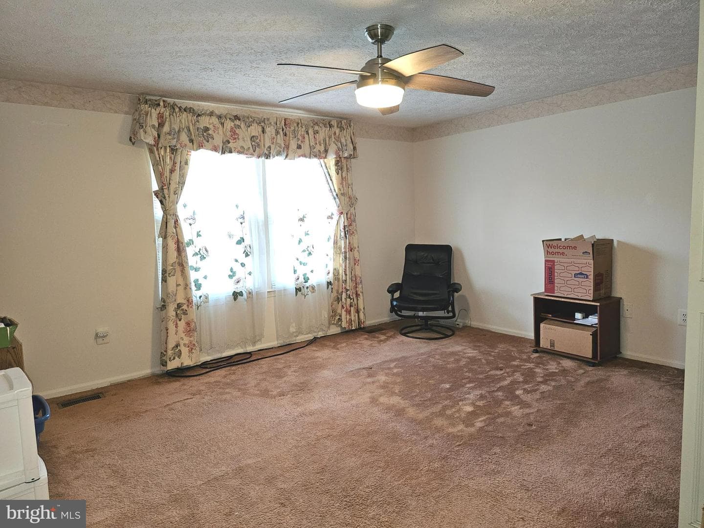 301 Hyannis Court photo 10