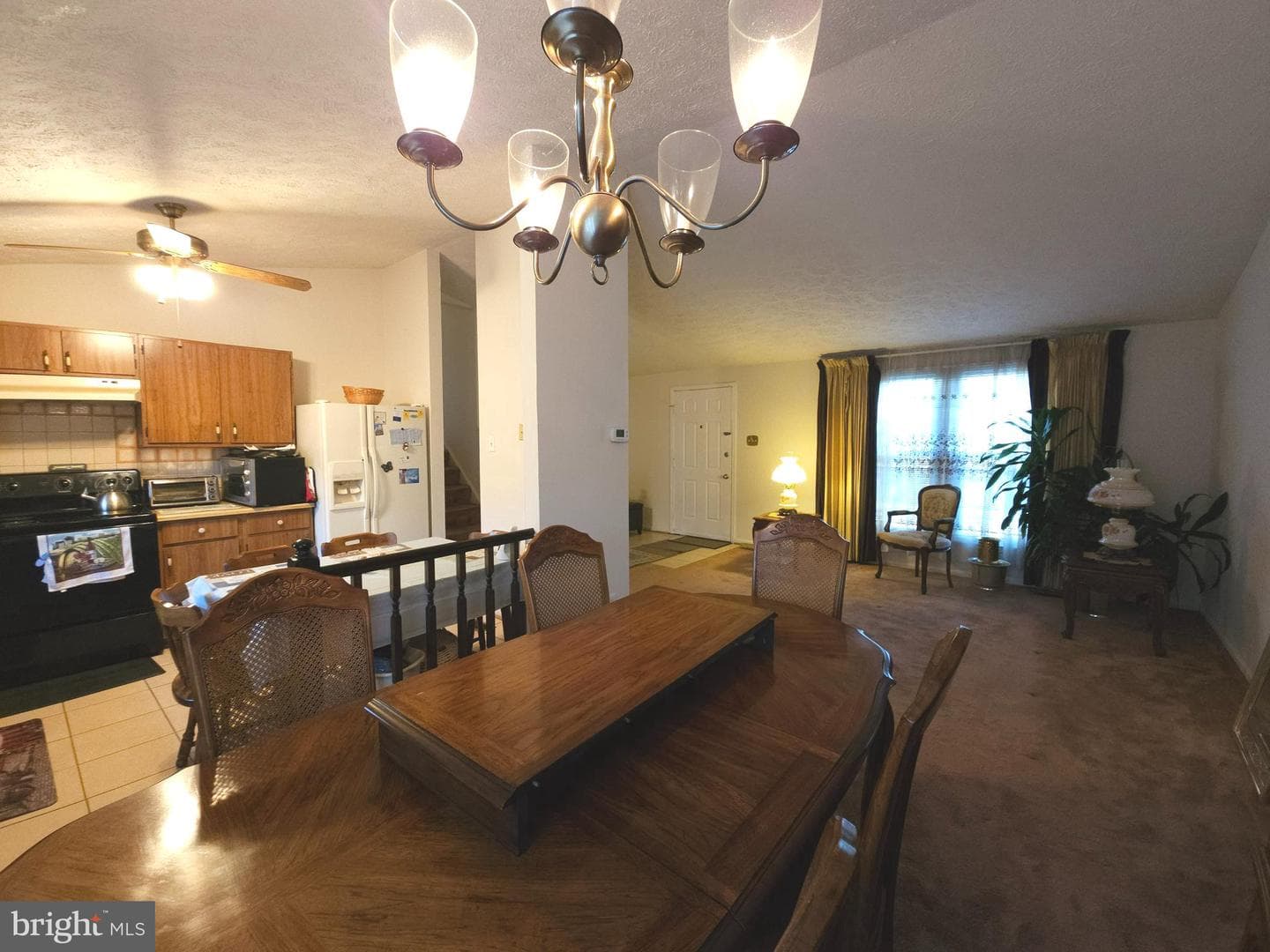 301 Hyannis Court photo 5