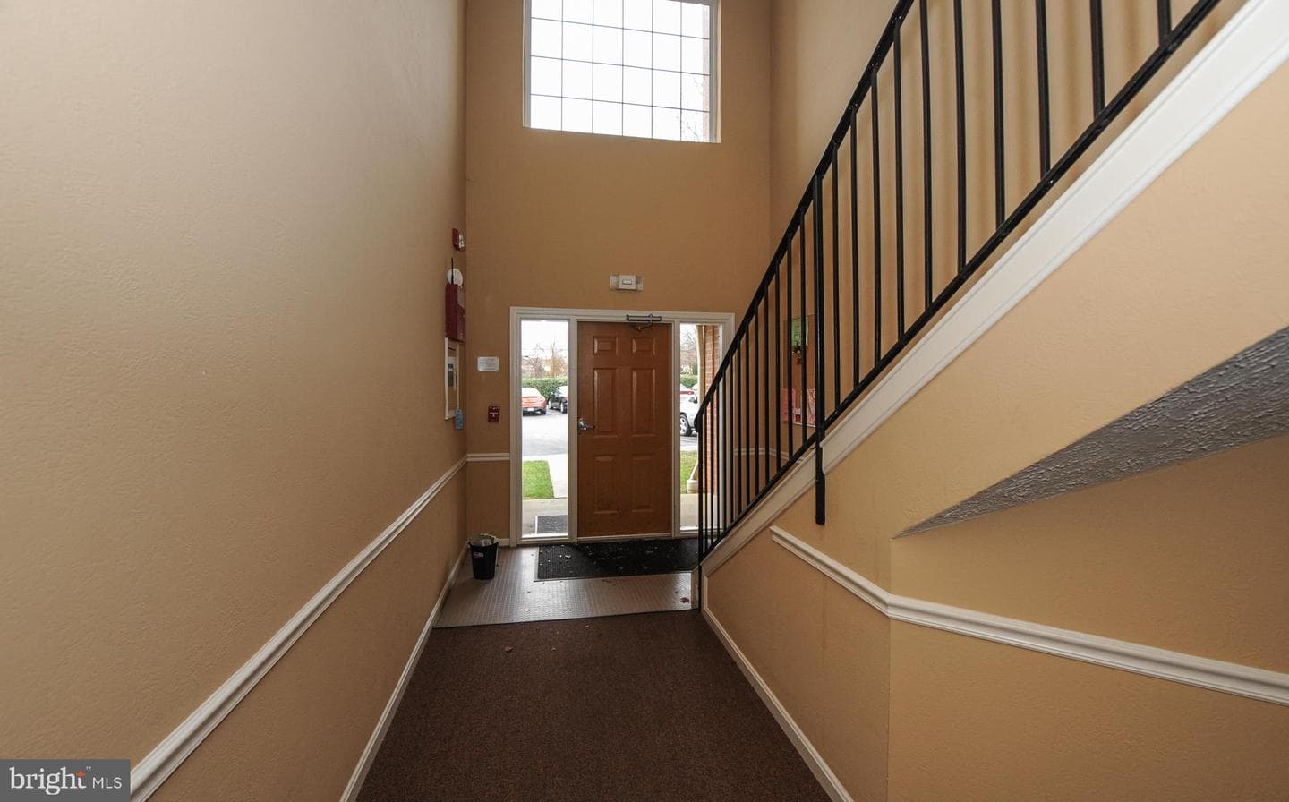 3712 Excalibur Court #102 photo 3
