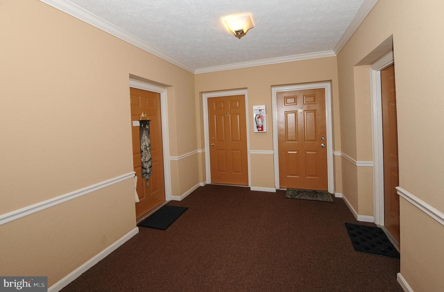 3712 Excalibur Court #102 photo 4