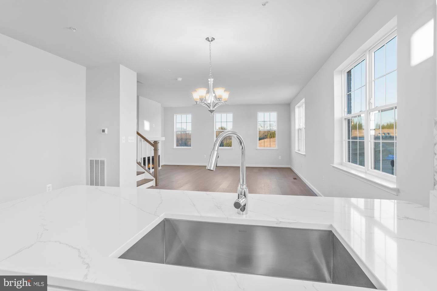 608 Skiff Way photo 18