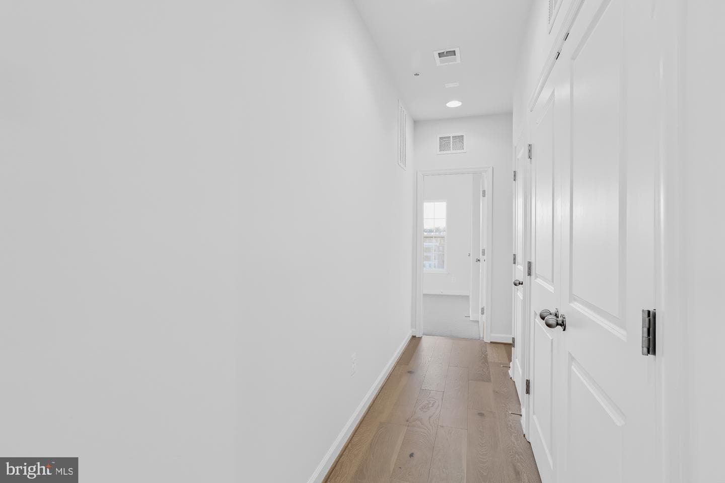 608 Skiff Way photo 33