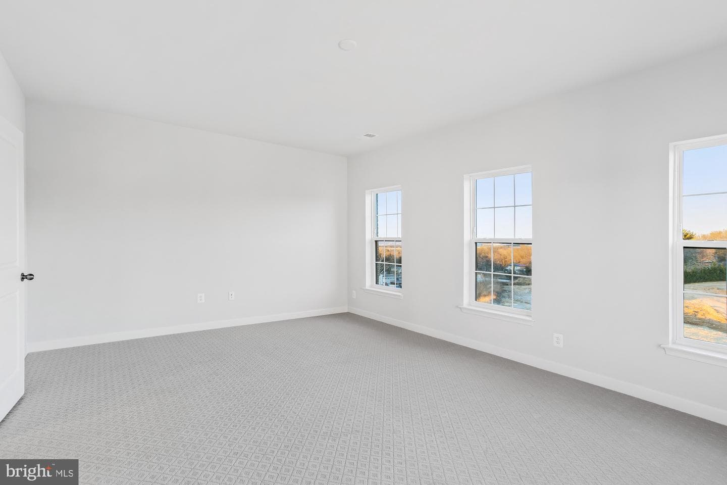 608 Skiff Way photo 35