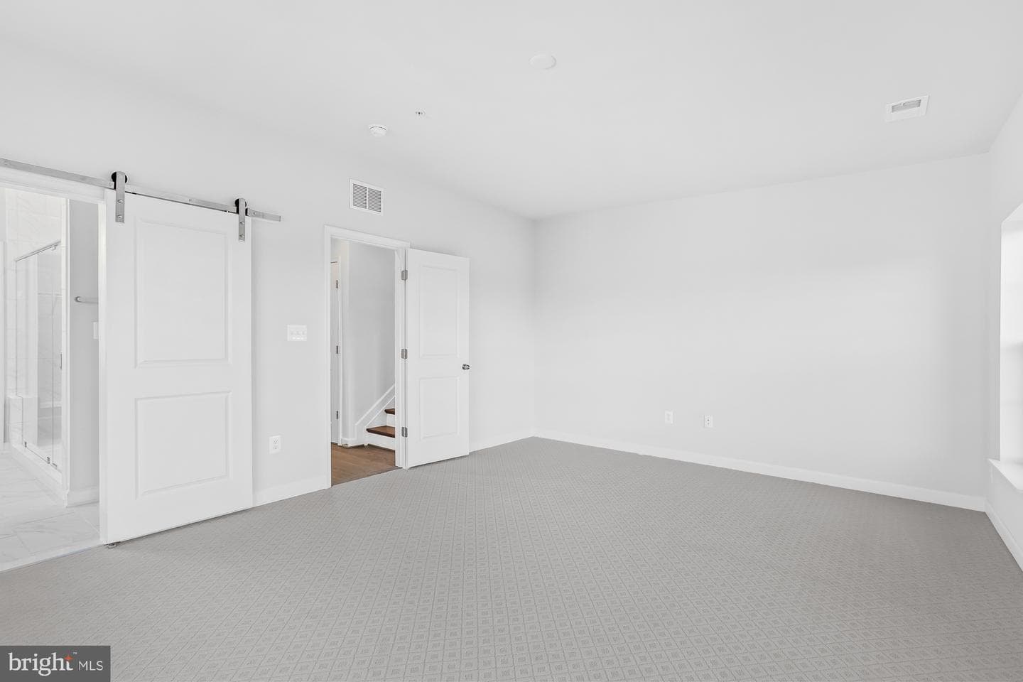 608 Skiff Way photo 38