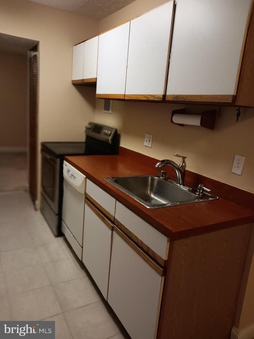 7802 Hanover Parkway #204 / 277 photo 16