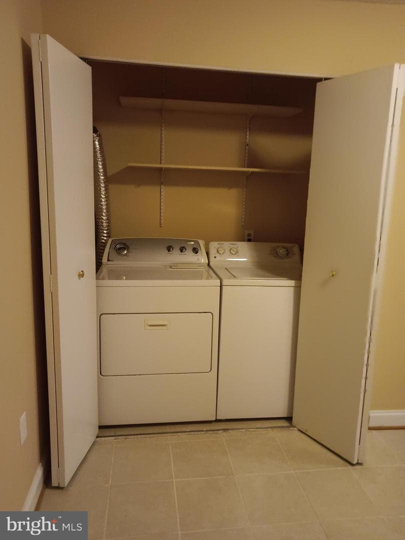 7802 Hanover Parkway #204 / 277 photo 17
