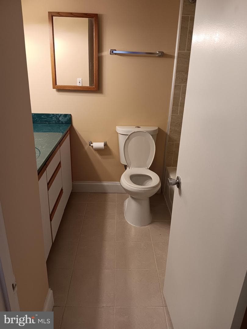 7802 Hanover Parkway #204 / 277 photo 28
