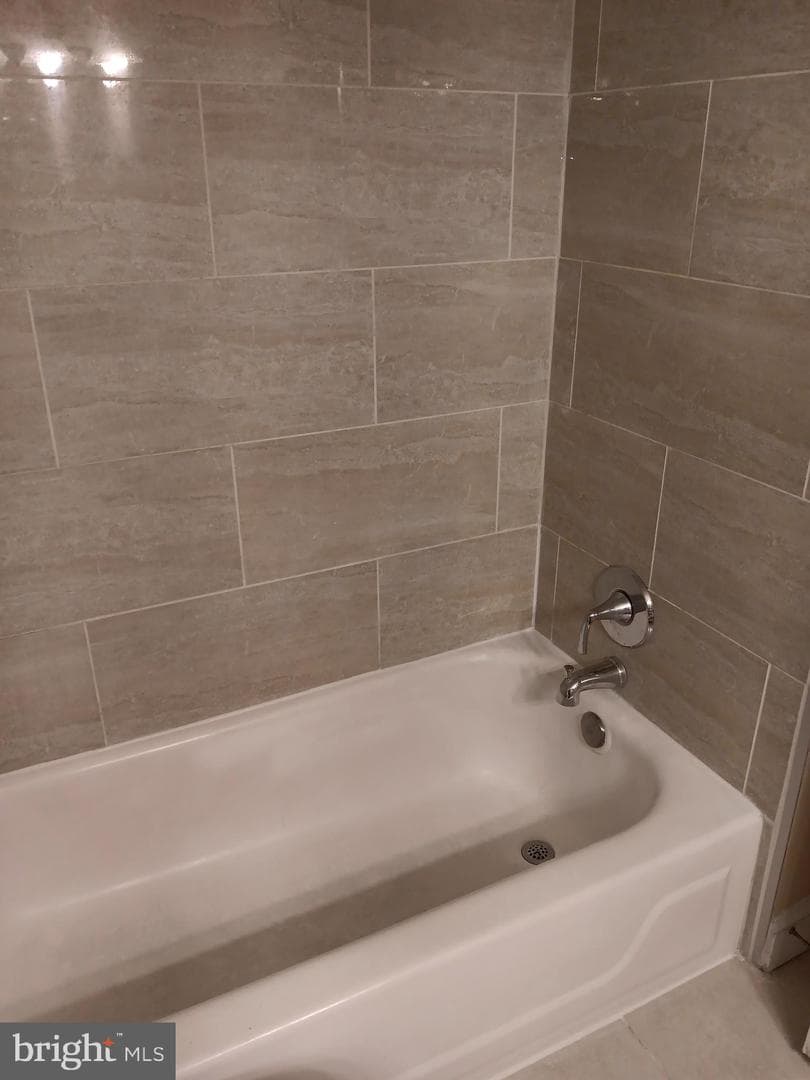 7802 Hanover Parkway #204 / 277 photo 30