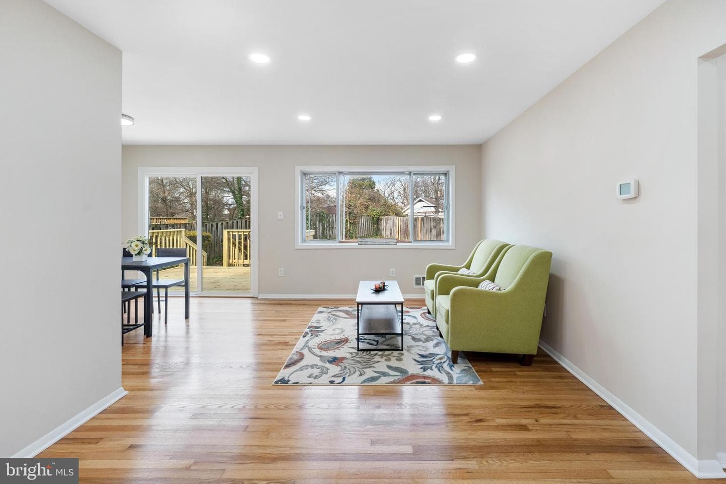 9808 Locust Avenue photo 4