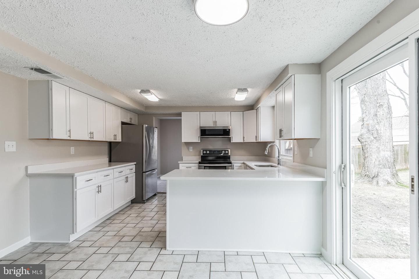 15117 Narrows Lane photo 10