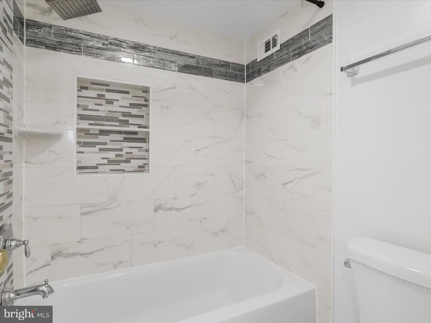 1836 Metzerott Road #1116 photo 13