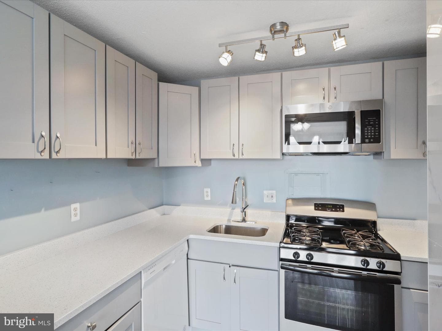 1836 Metzerott Road #1116 photo 6