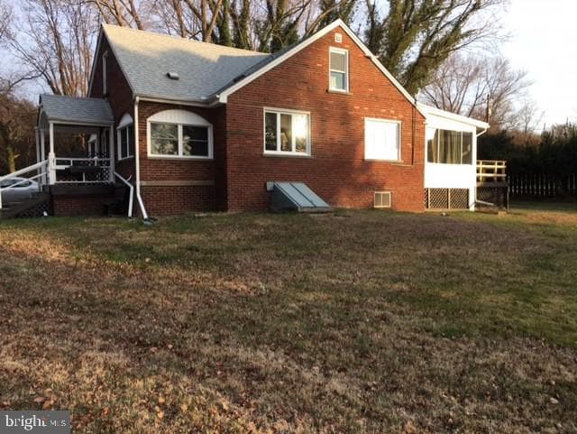 1312 Thornton Parkway photo 3