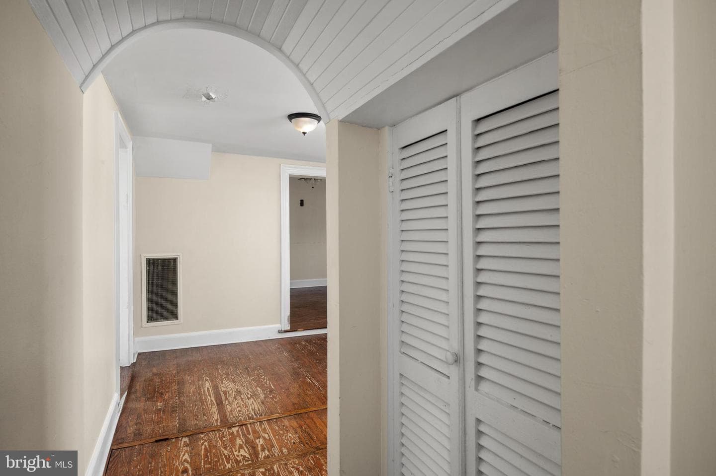 15402 Nomad Drive photo 18