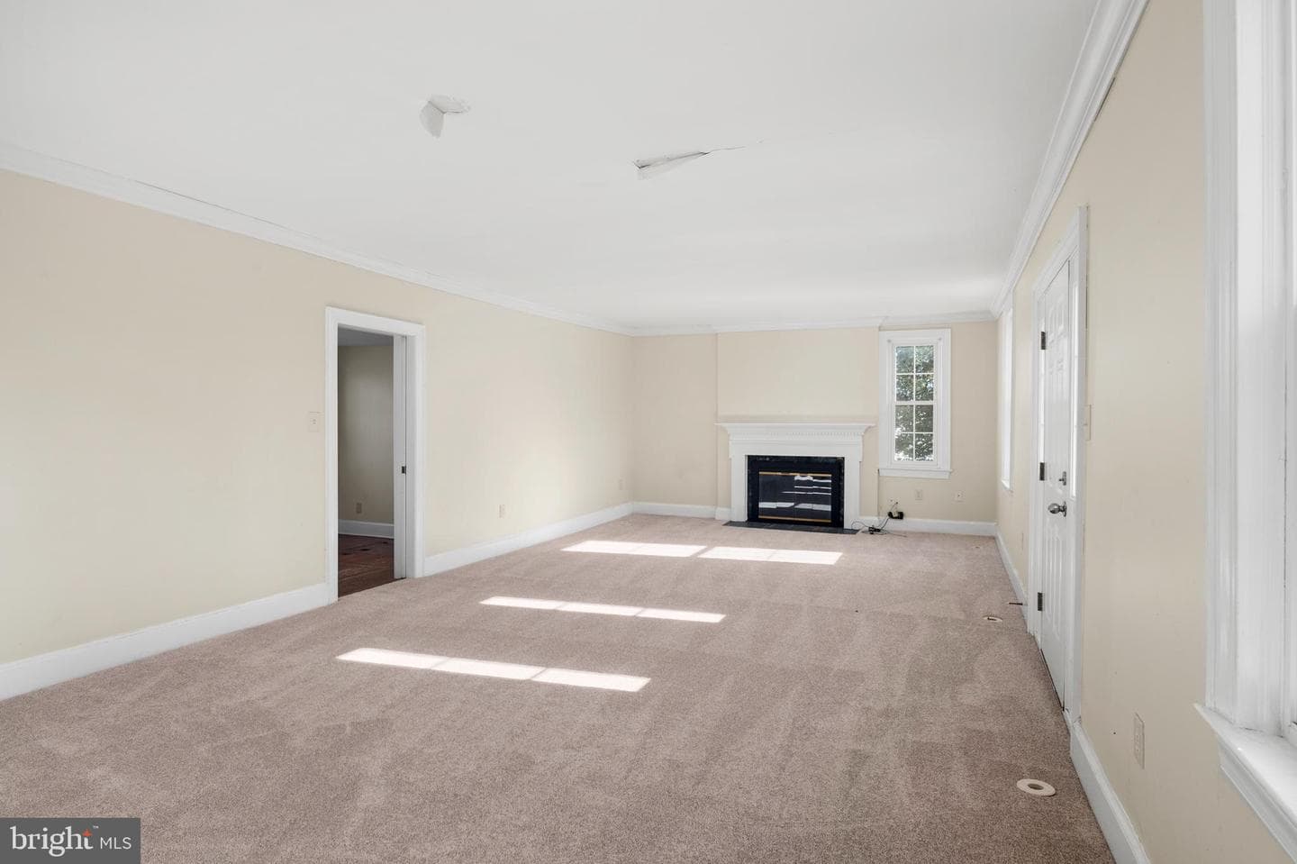 15402 Nomad Drive photo 8