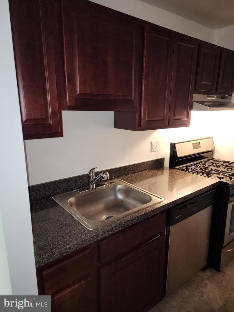 5205 Newton Street #t3 photo 5
