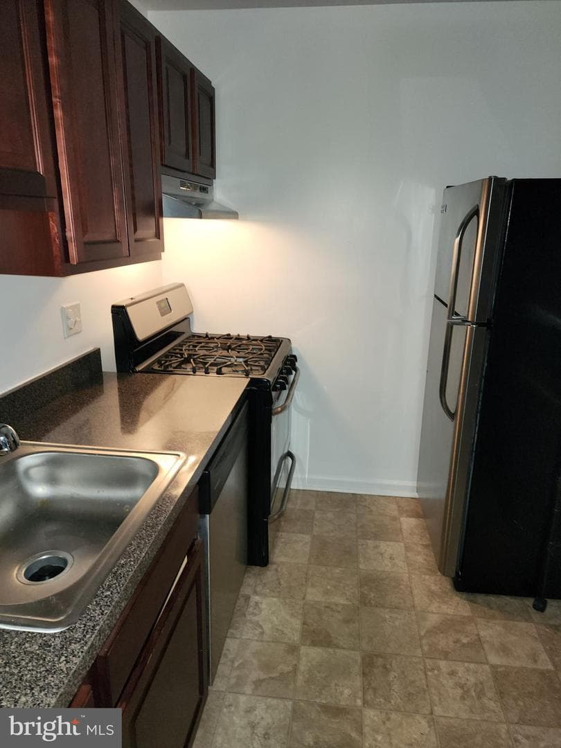 5205 Newton Street #t3 photo 6