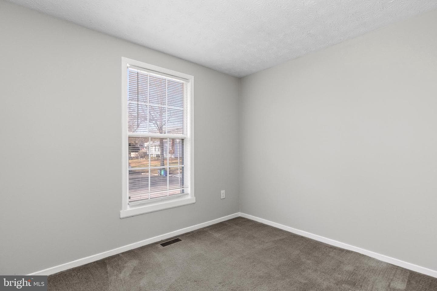 17310 Clairfield Lane photo 17