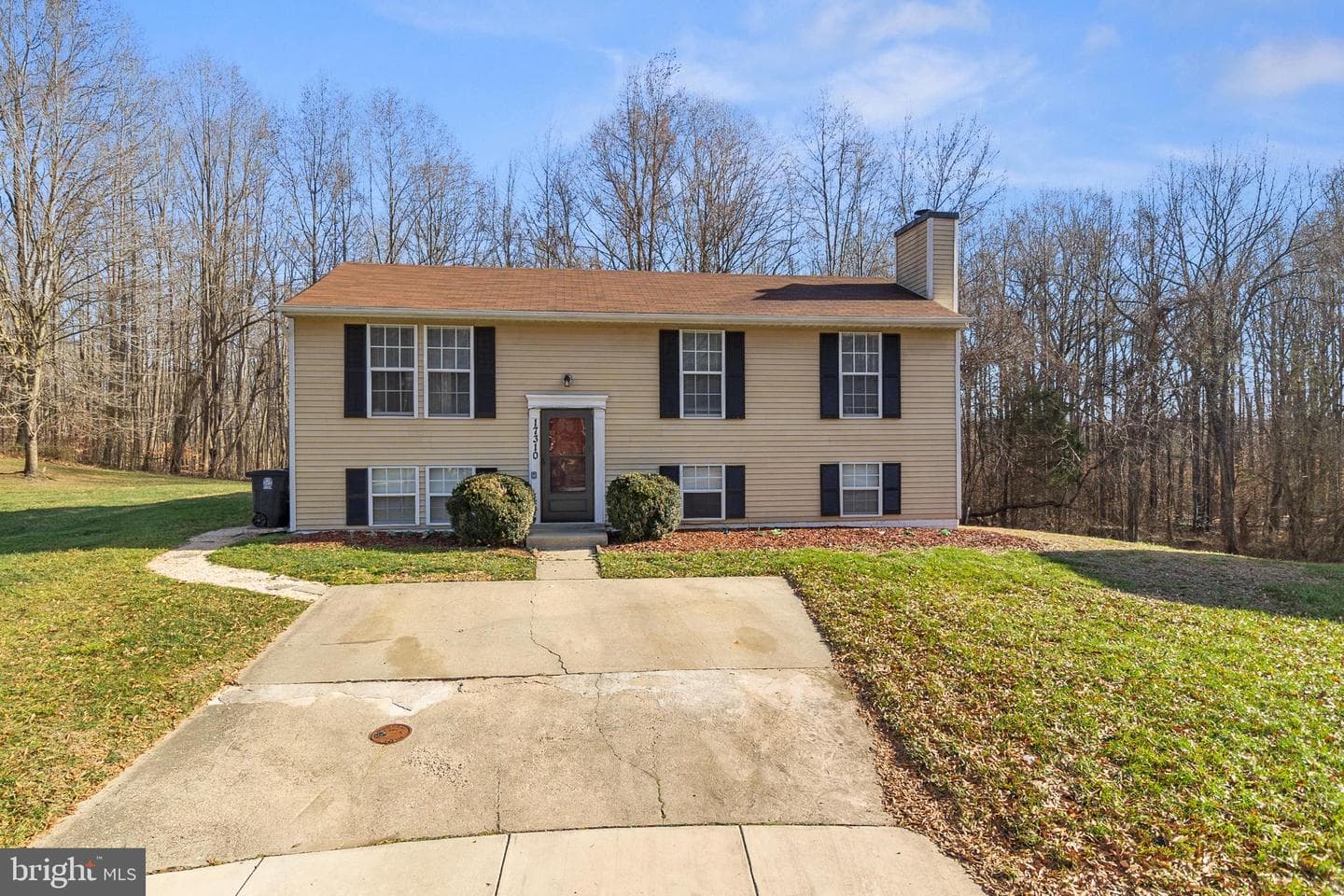 17310 Clairfield Lane photo 2