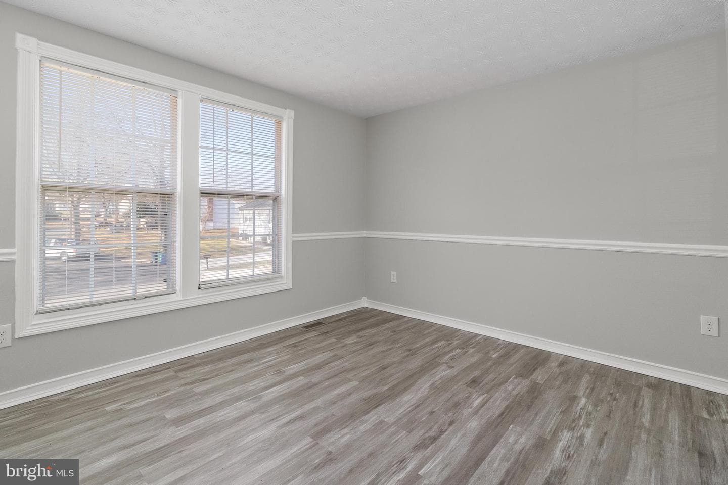 17310 Clairfield Lane photo 5