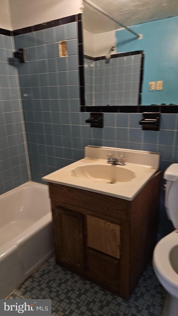 3811 Swann Road #104 photo 3