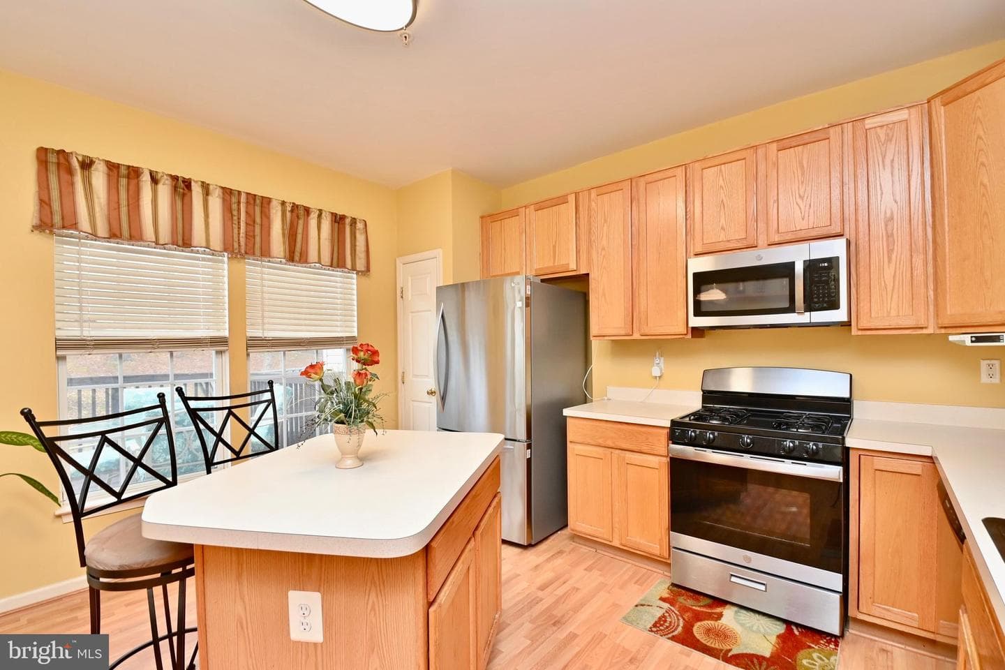 7218 Serenade Circle photo 13