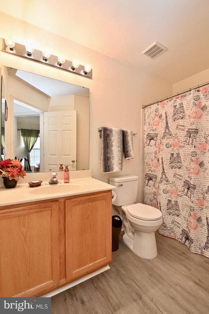 7218 Serenade Circle photo 25