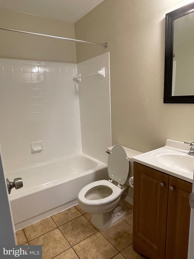 4520 Lord Loudoun Court #17-12 photo 3