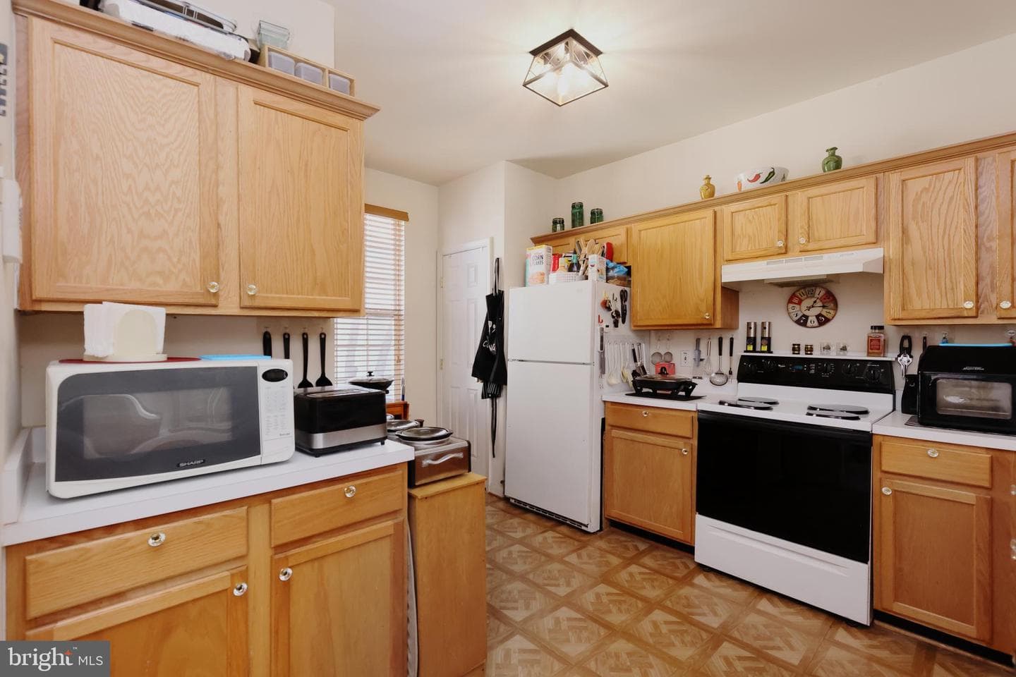 14228 Hampshire Hall Court #g 403 photo 14