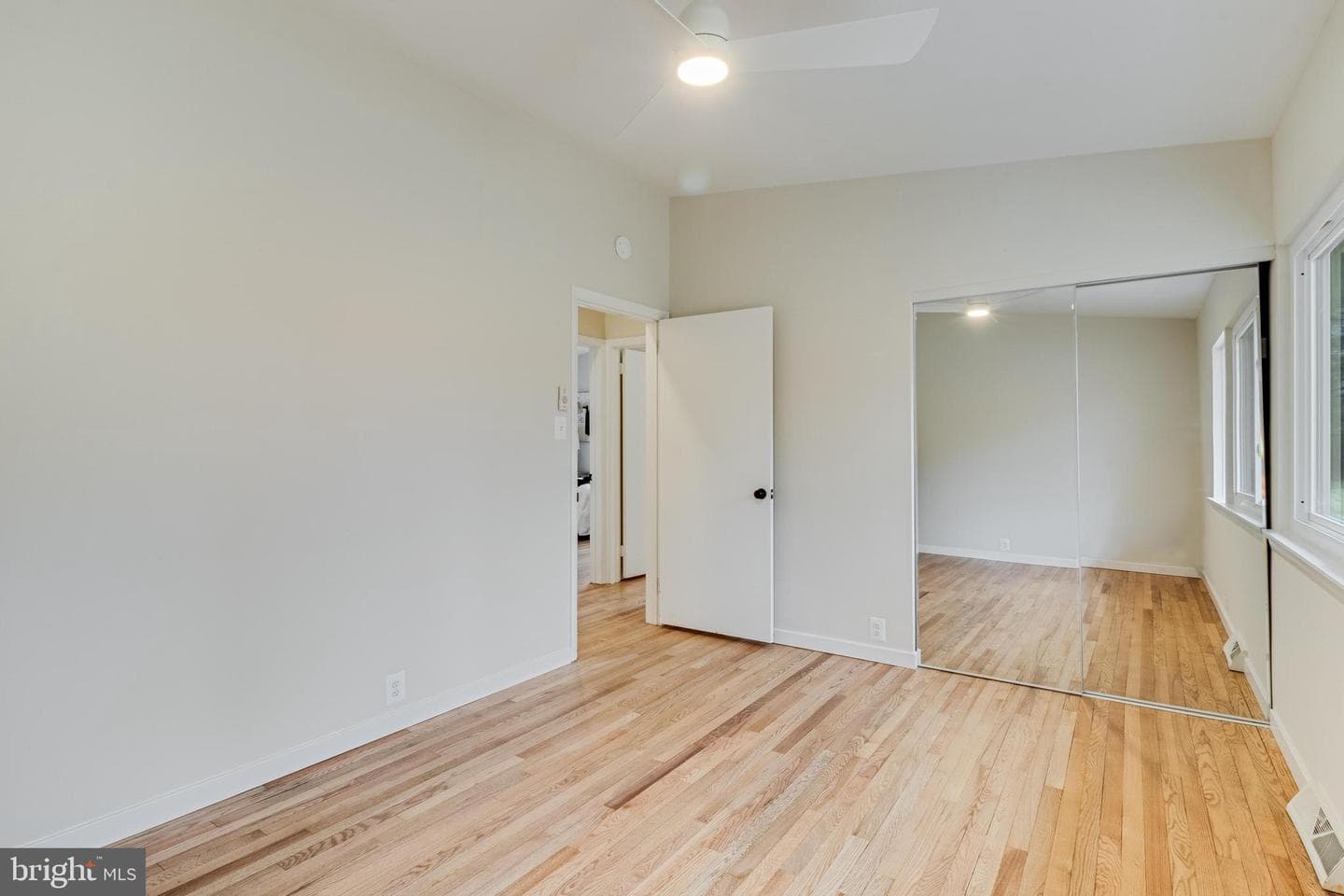 8605 Old Branch Avenue photo 39