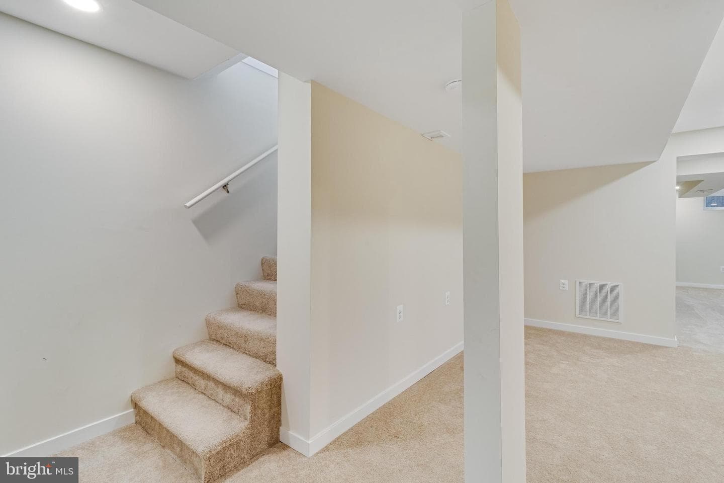 8605 Old Branch Avenue photo 41