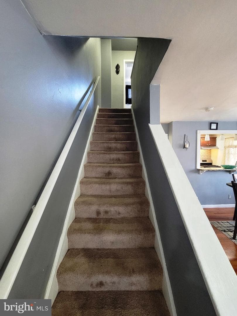 2327 Houston Street photo 10
