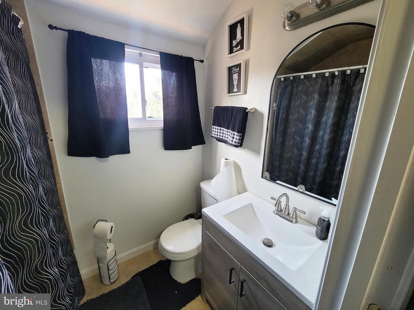 2327 Houston Street photo 11