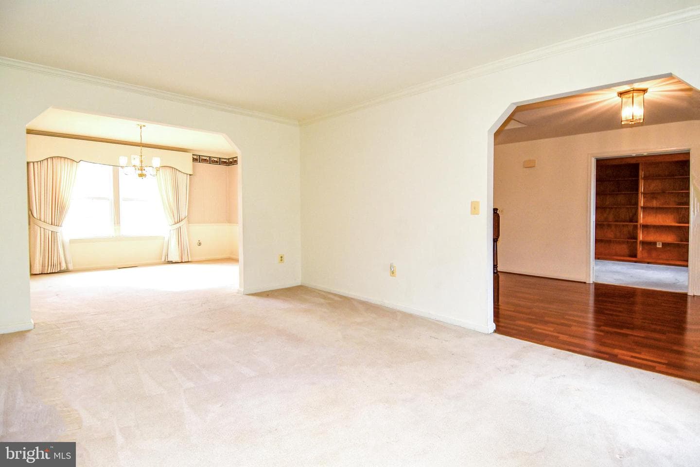 13317 Katrinka Drive photo 9