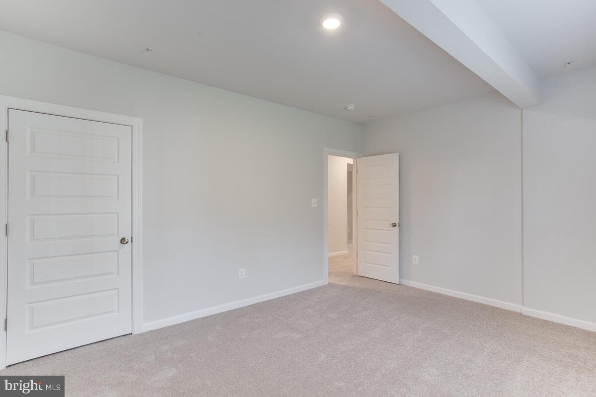 5806 Mcintosh Place photo 21