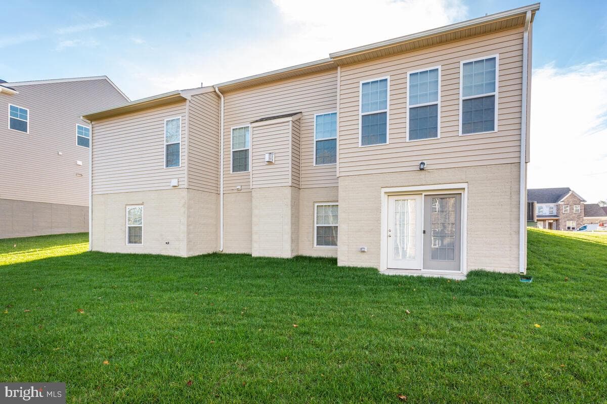 5806 Mcintosh Place photo 37