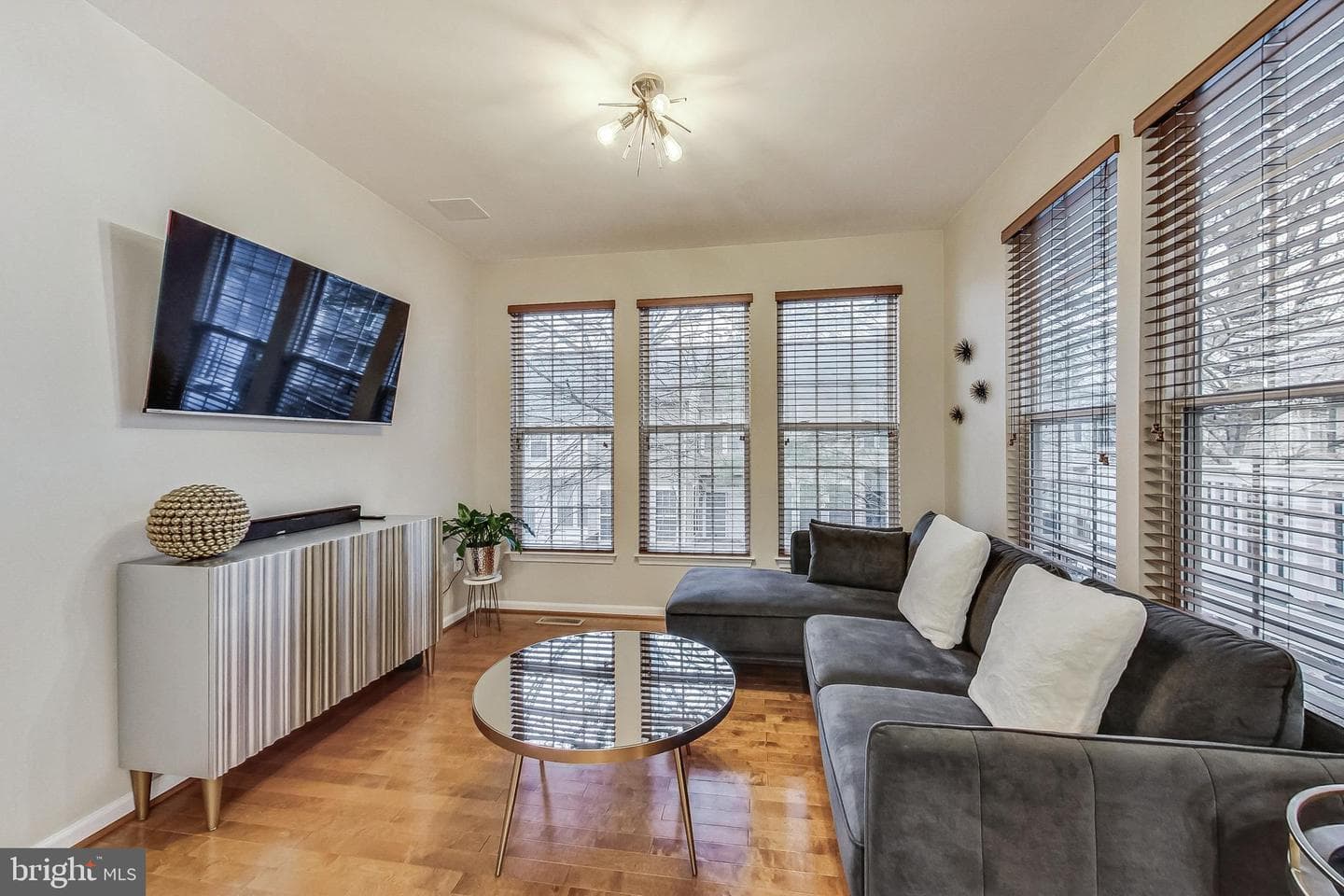 7217 Serenade Circle photo 11
