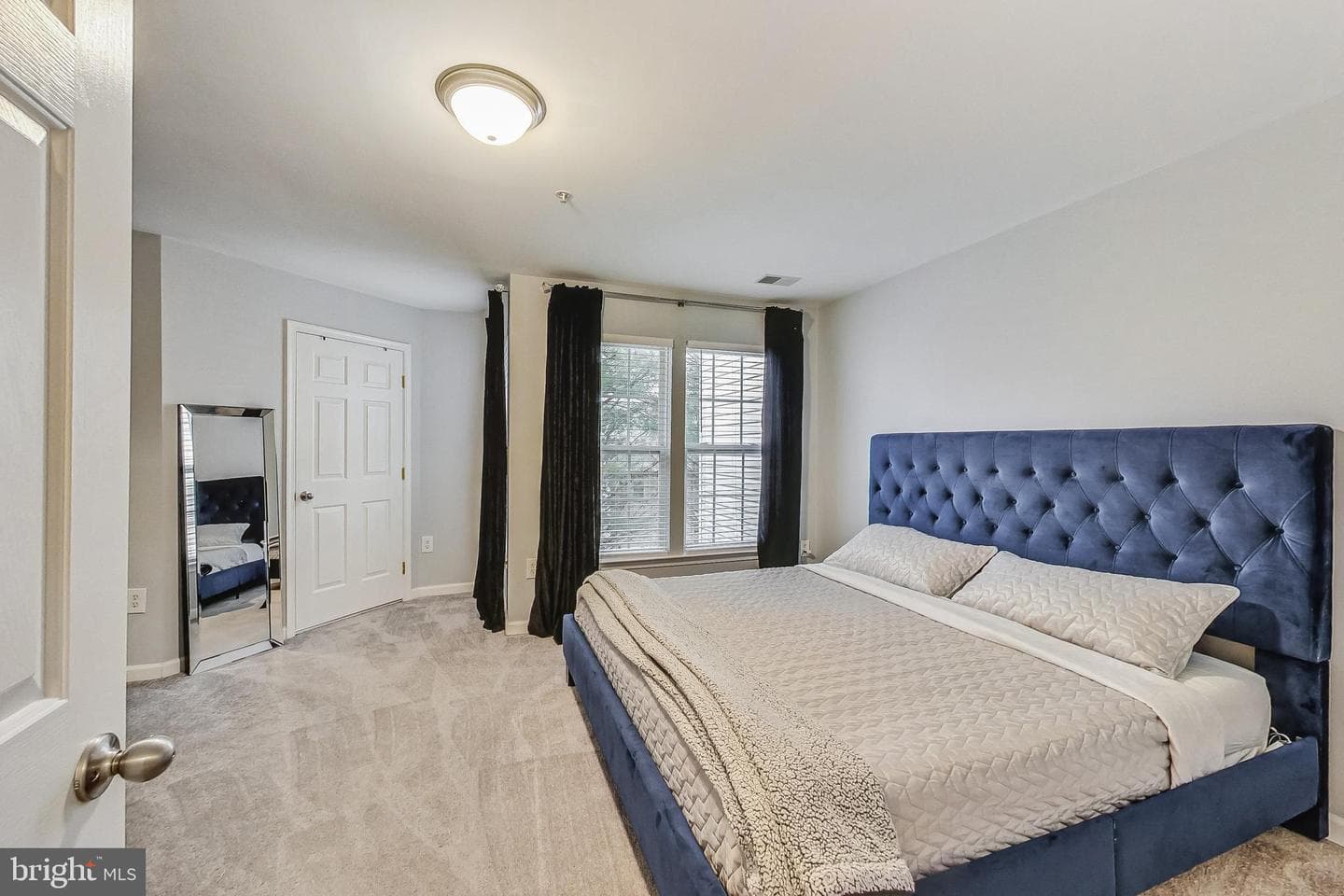 7217 Serenade Circle photo 16