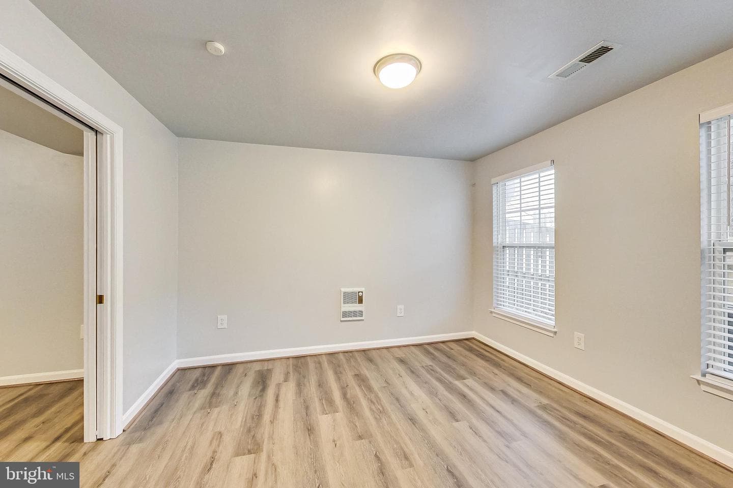 7217 Serenade Circle photo 31