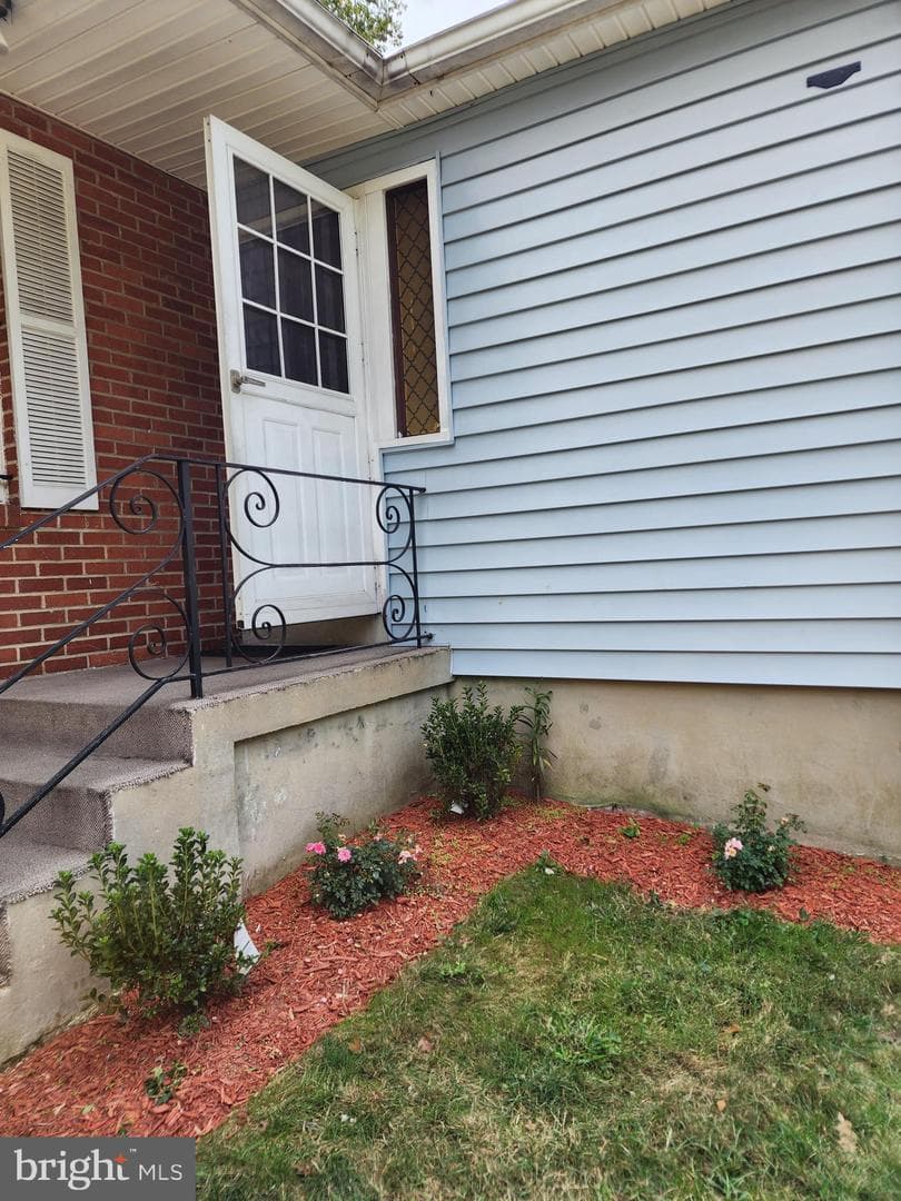 1203 Crisfield Drive photo 43